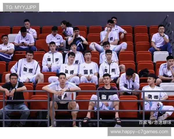 CBA季后赛激战正酣劲旅鏖战决出冠军归属