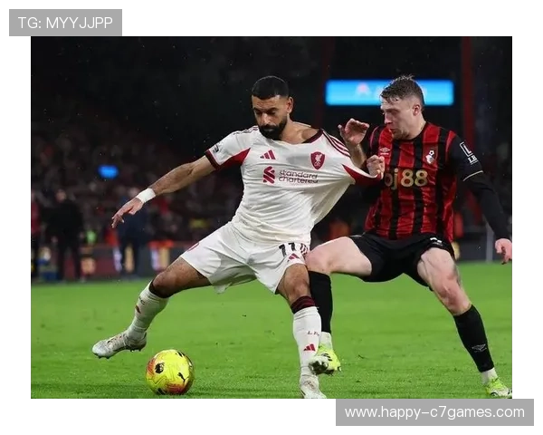 曼城逆转利物浦夺冠，瓜帅战术调整引发全场热议